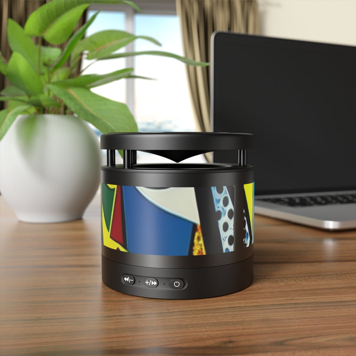 Metal Bluetooth Speaker and Wireless Charging Pad